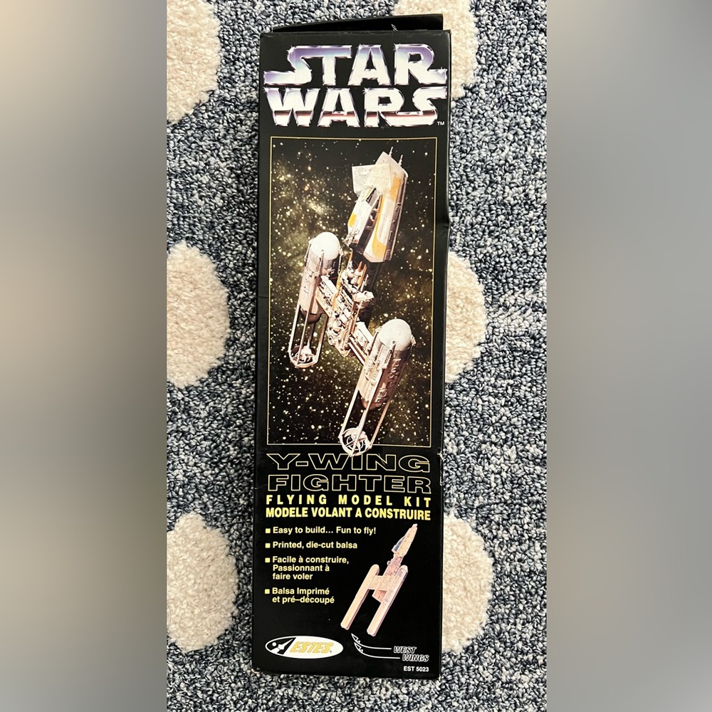 Star Wars Y-Wing Fighter Model Kit by Estes. Lucasfilm 1996.